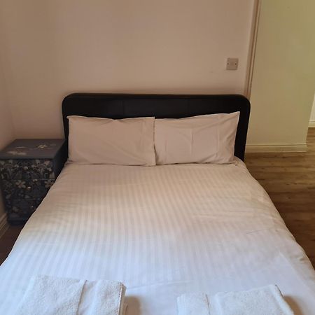Yarmouth Apartments, Street Permit Parking, Close To Everything, Beach, Pier, Free Wifi Горад Грэйт Ярмут Стая снимка