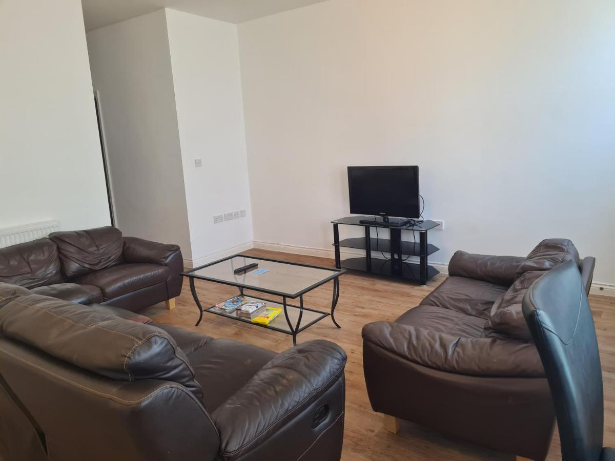 Yarmouth Apartments, Street Permit Parking, Close To Everything, Beach, Pier, Free Wifi Горад Грэйт Ярмут Екстериор снимка