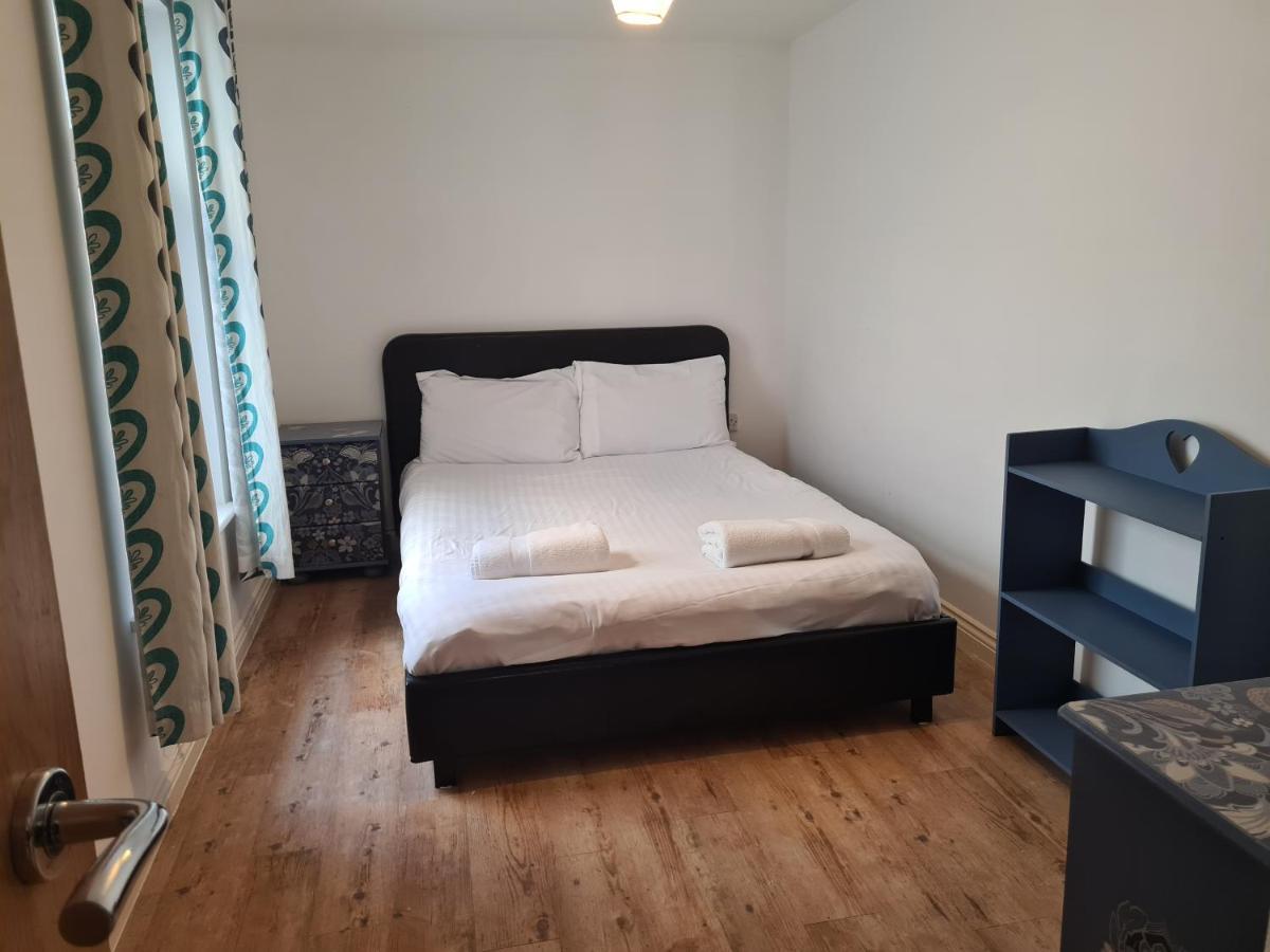 Yarmouth Apartments, Street Permit Parking, Close To Everything, Beach, Pier, Free Wifi Горад Грэйт Ярмут Стая снимка