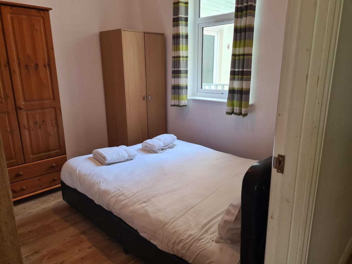Yarmouth Apartments, Street Permit Parking, Close To Everything, Beach, Pier, Free Wifi Горад Грэйт Ярмут Стая снимка