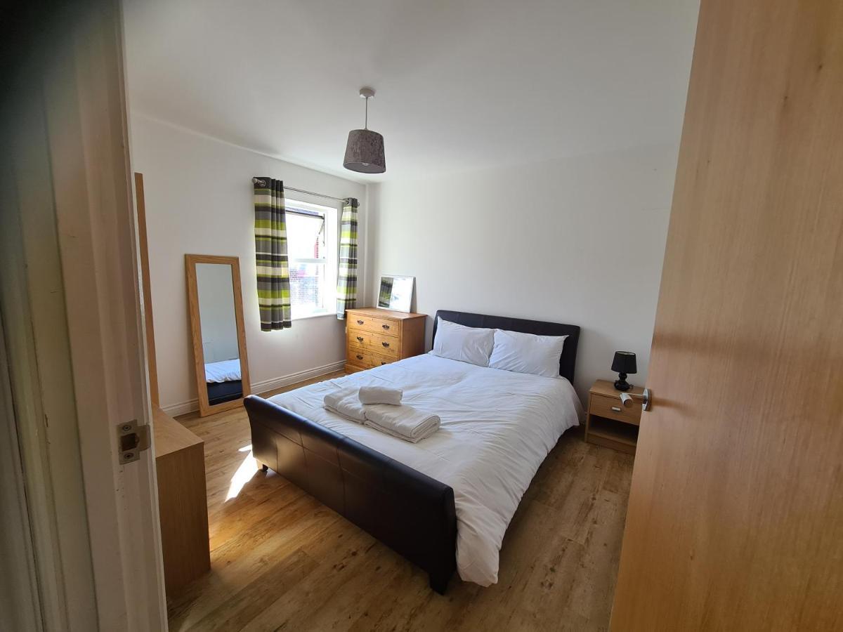 Yarmouth Apartments, Street Permit Parking, Close To Everything, Beach, Pier, Free Wifi Горад Грэйт Ярмут Екстериор снимка
