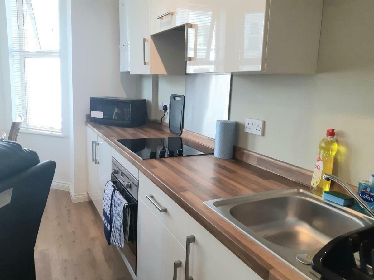 Yarmouth Apartments, Street Permit Parking, Close To Everything, Beach, Pier, Free Wifi Горад Грэйт Ярмут Екстериор снимка