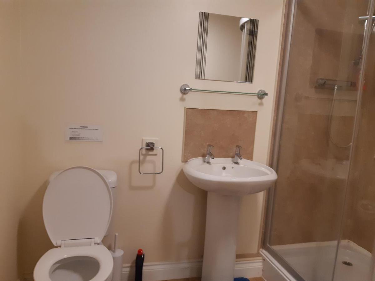 Yarmouth Apartments, Street Permit Parking, Close To Everything, Beach, Pier, Free Wifi Горад Грэйт Ярмут Стая снимка